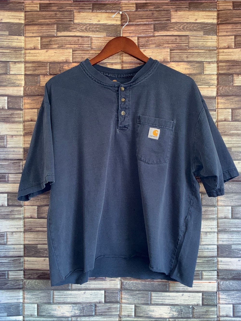 Used Carhartt Blue Short-Sleeve Henley with Pocket Patch Self Cropped Large